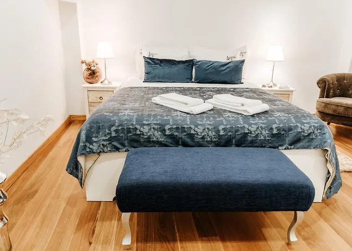 Authentic Porto Apartments